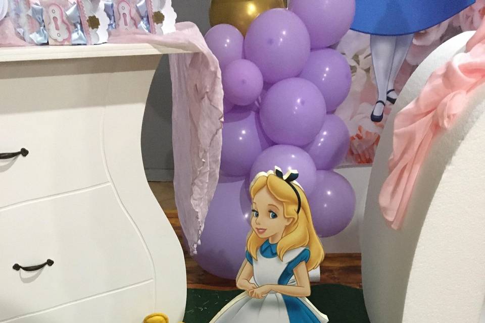 Dettagli Alice nel paese delle