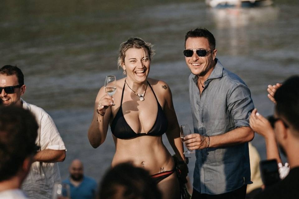 Festa tematica sull'isola priv