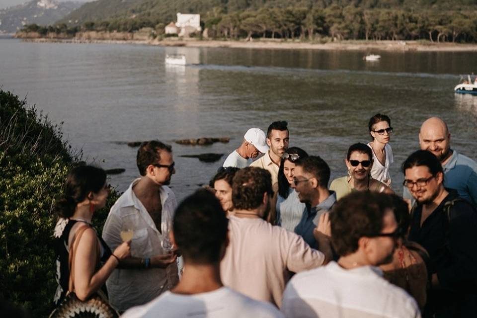 Festa tematica sull'isola priv