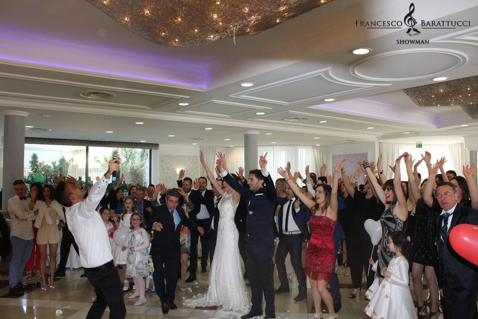 Matrimonio Travolgente - La Festa Spontanea