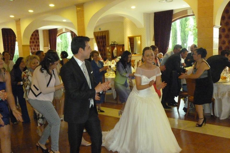 Matrimonio Travolgente - La Festa Spontanea