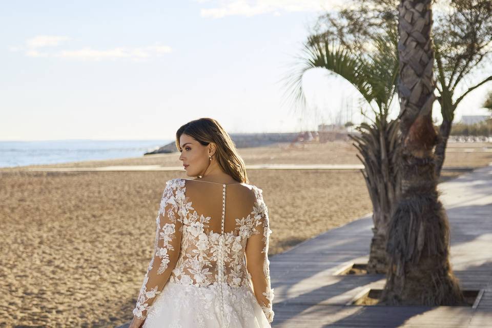 White One by Pronovias