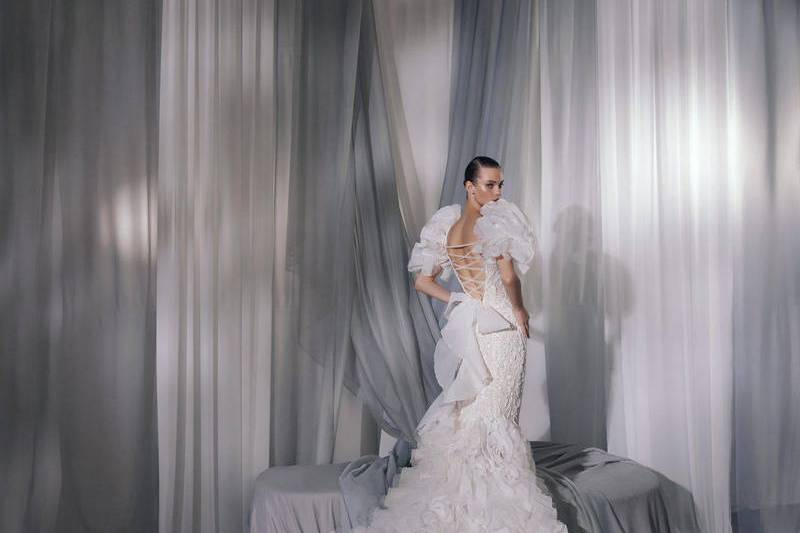 Ariamo Bridal