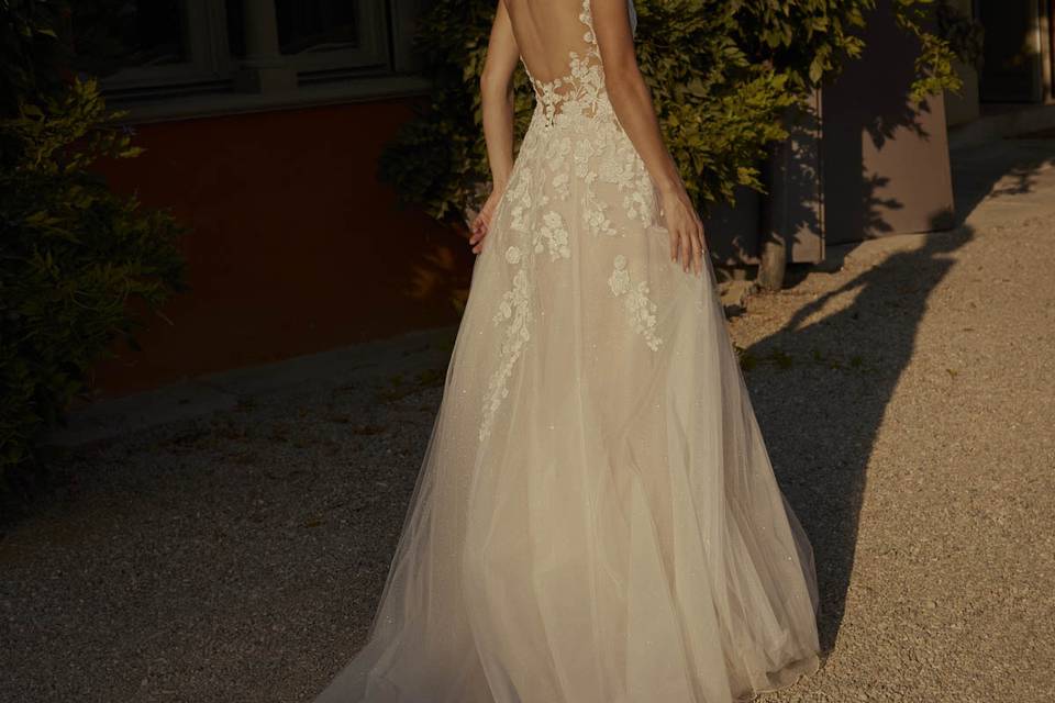 Modeca Bridal