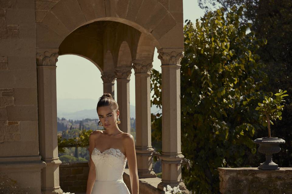 Modeca Bridal