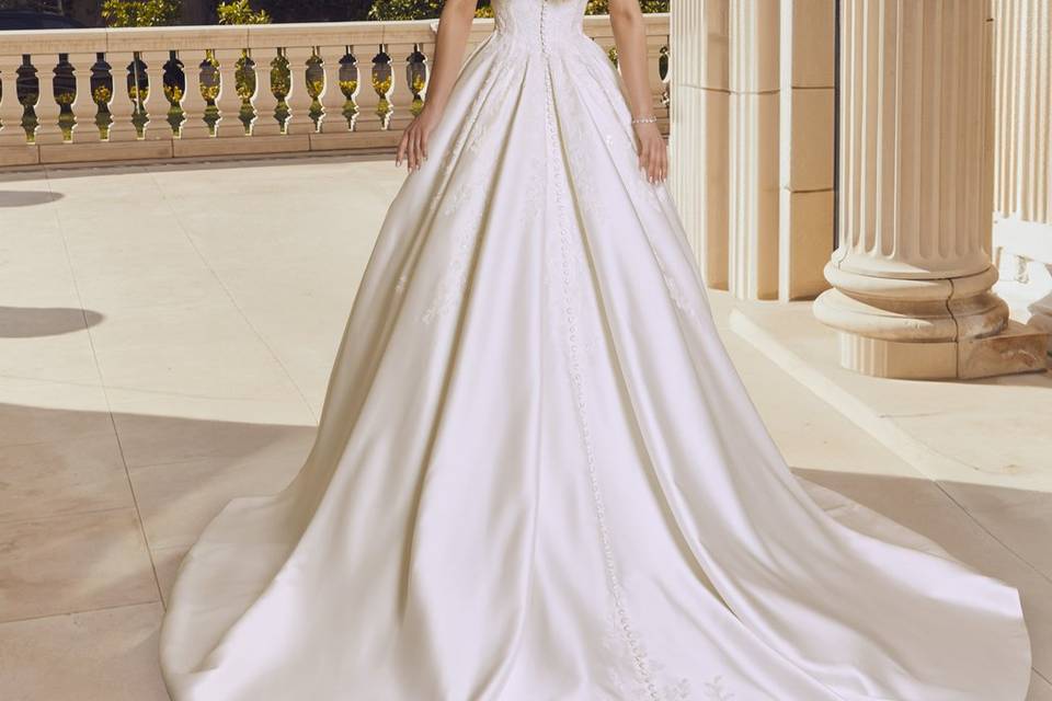 Mori Lee