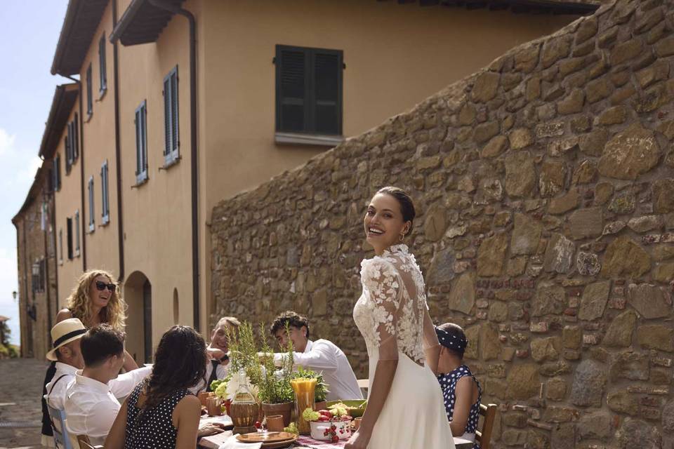 Modeca Bridal