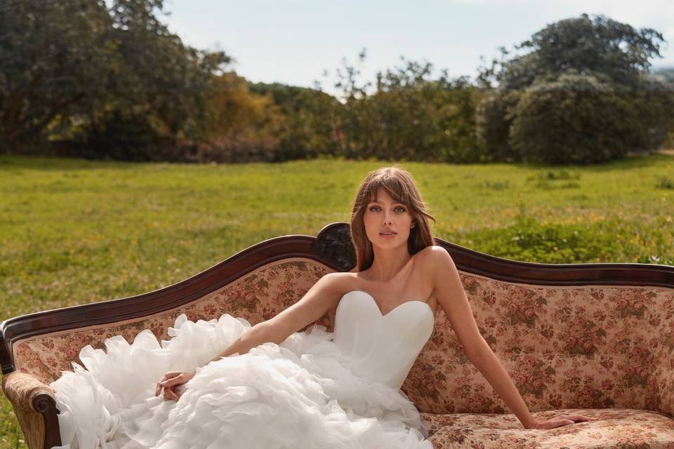 Nicole Milano by Pronovias