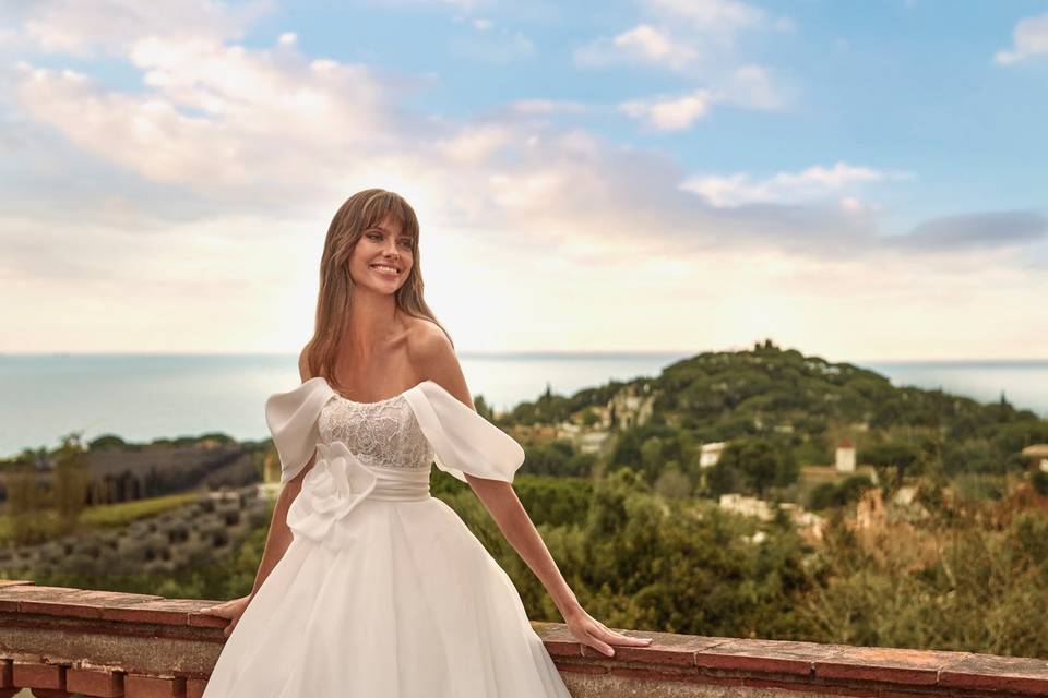 Nicole Milano by Pronovias