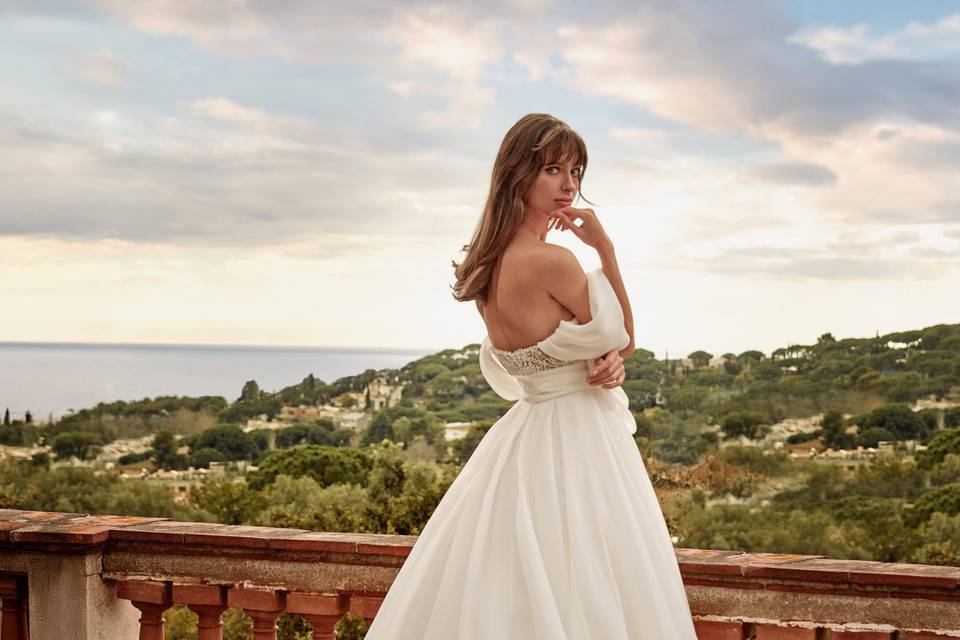 Nicole Milano by Pronovias