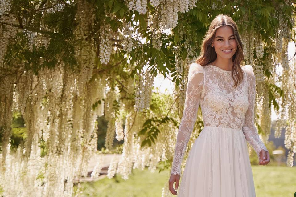 Nicole Milano by Pronovias