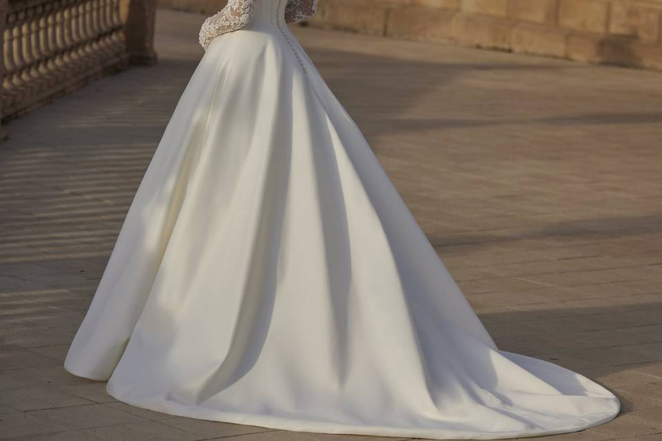 Veni Infantino Bridal