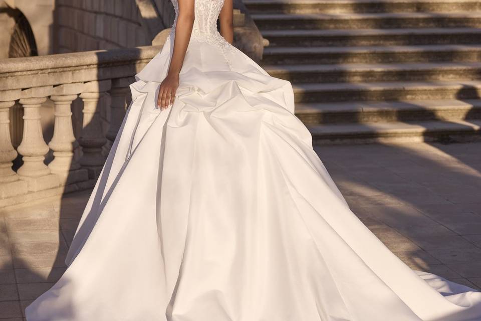 Veni Infantino Bridal