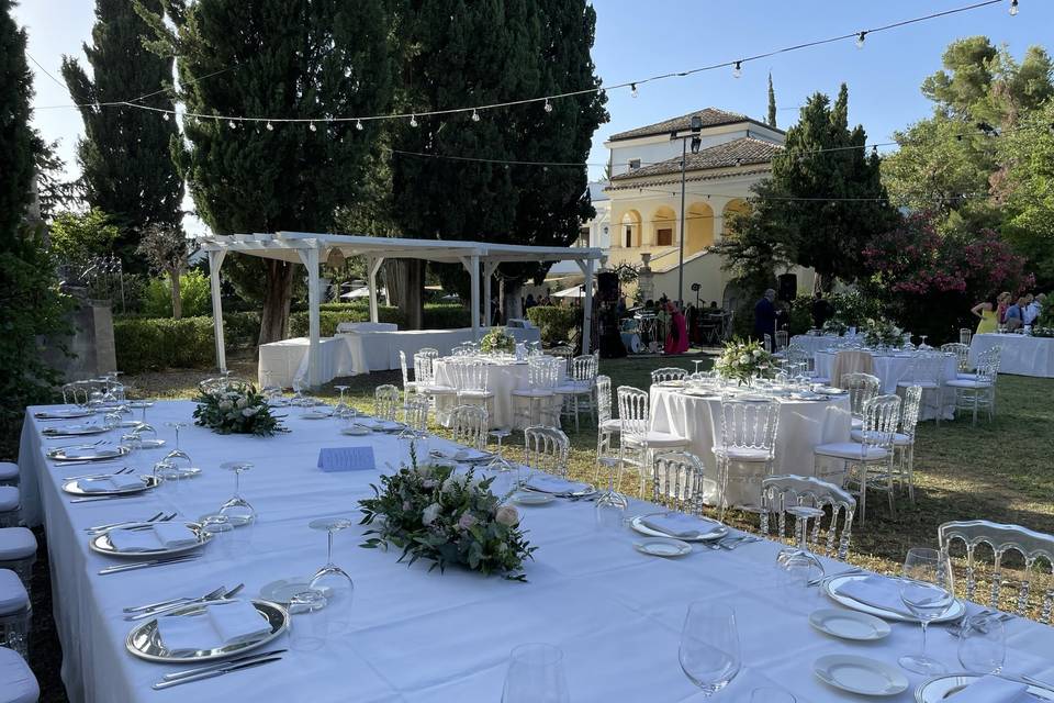 Il matrimonio in giardino