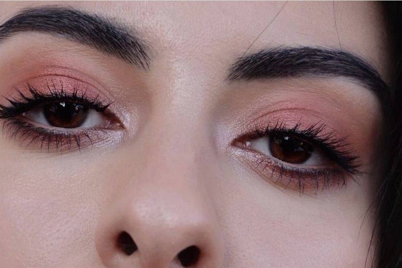 Nude pink
