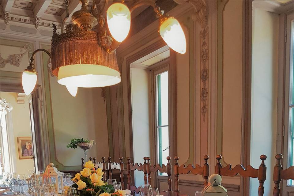 La sala da pranzo della villa