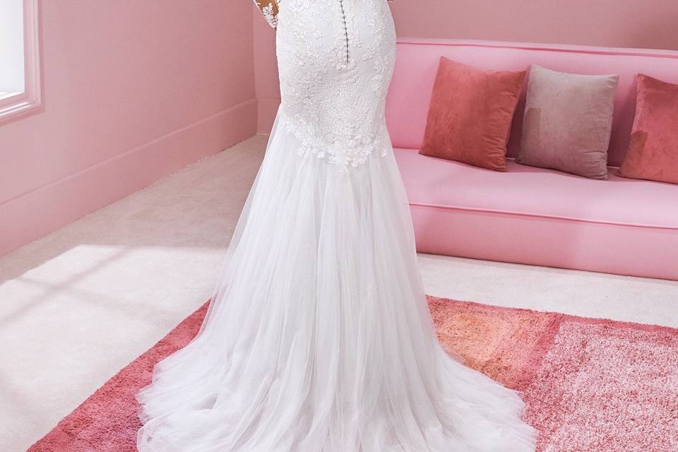 WhiteOne Pronovias