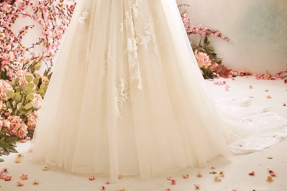 WhiteOne Pronovias