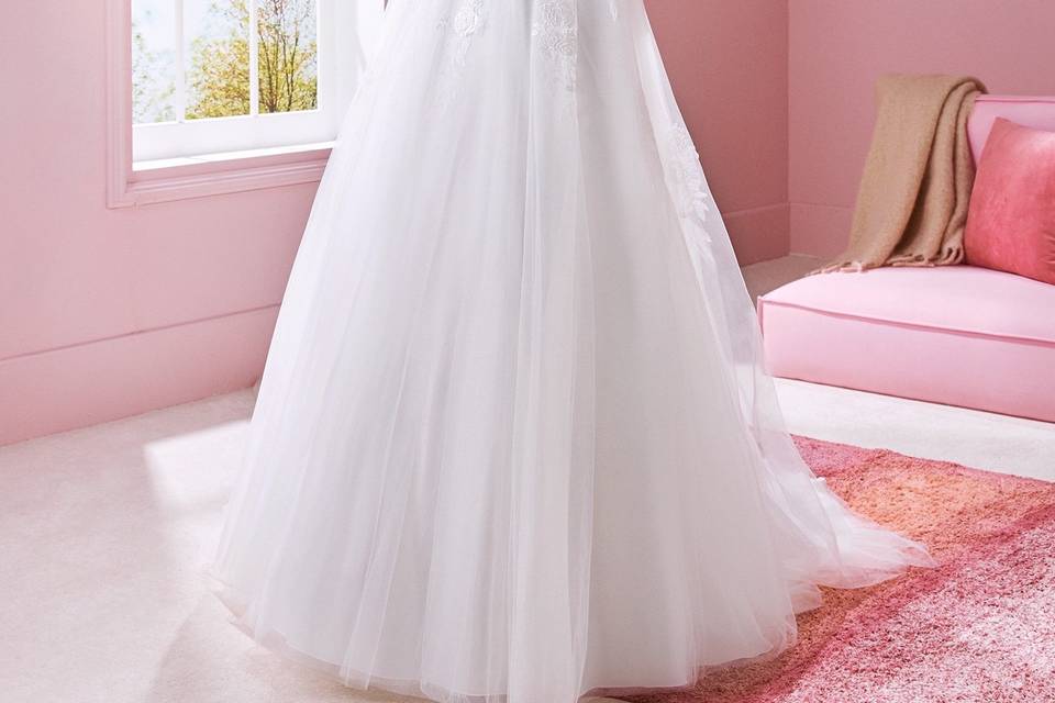 WhiteOne Pronovias