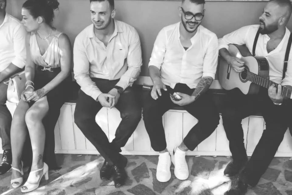 Momenti Lounge