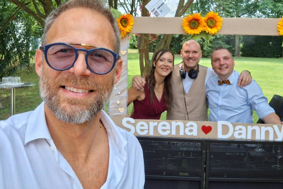 Con gli amici degli sposi