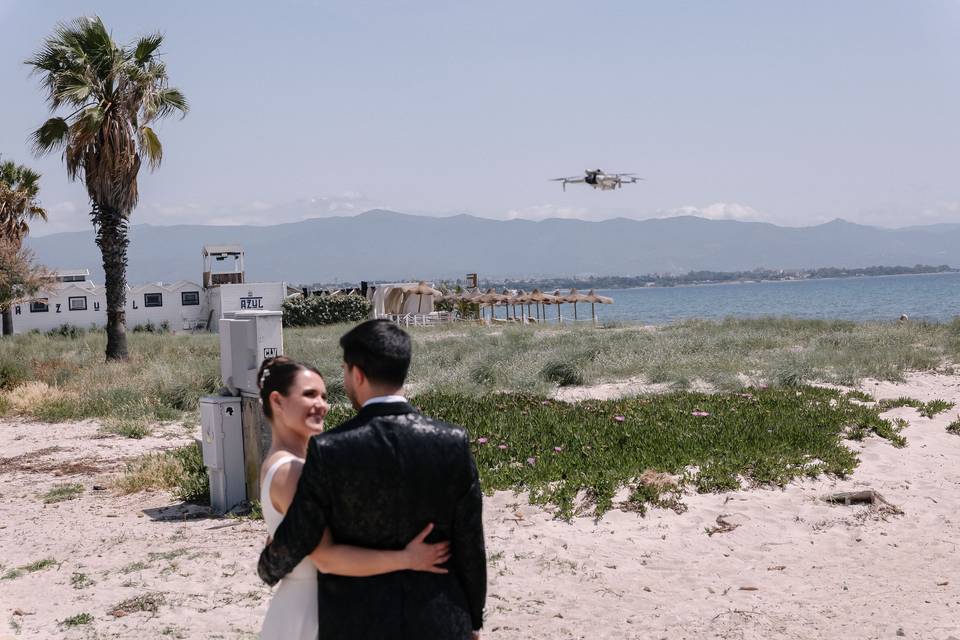 Drone_matrimonio_coppia_spiaggia