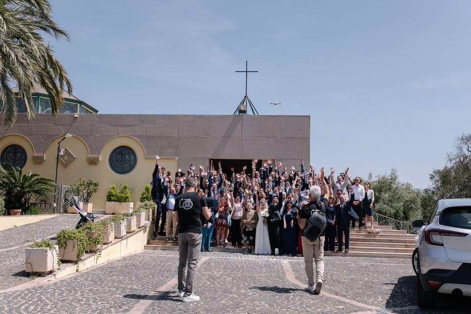 Fotografo_ripresa_gruppo_sposi