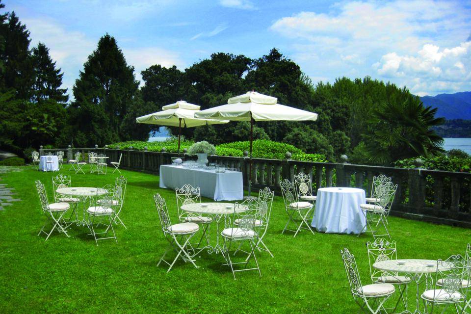 Aperitivo in giardino