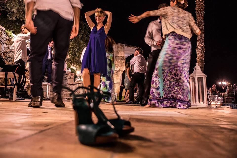 Comincia la festa