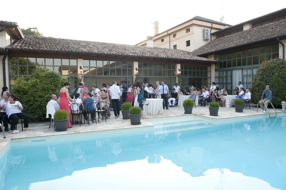 Torta in piscina