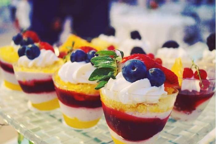 Buffet di frutta e dolci