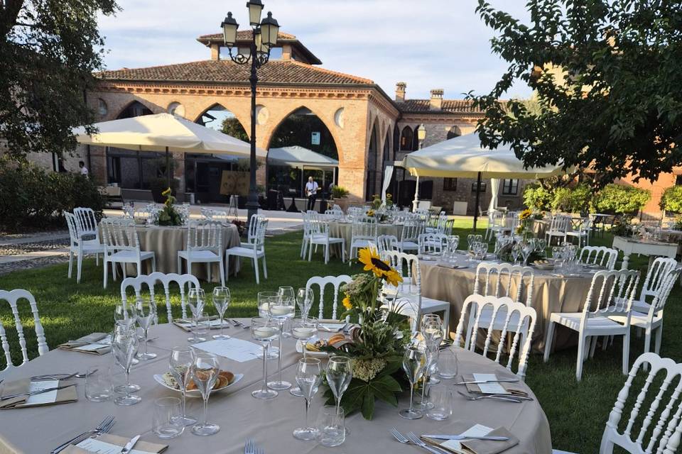 Cena giardino interno