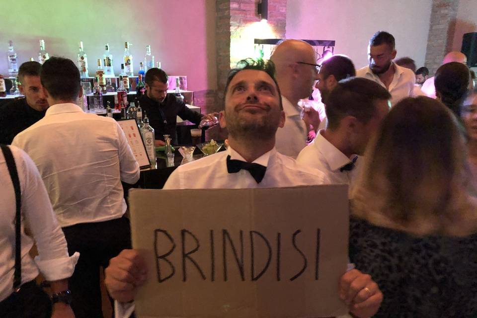 Brindisi!