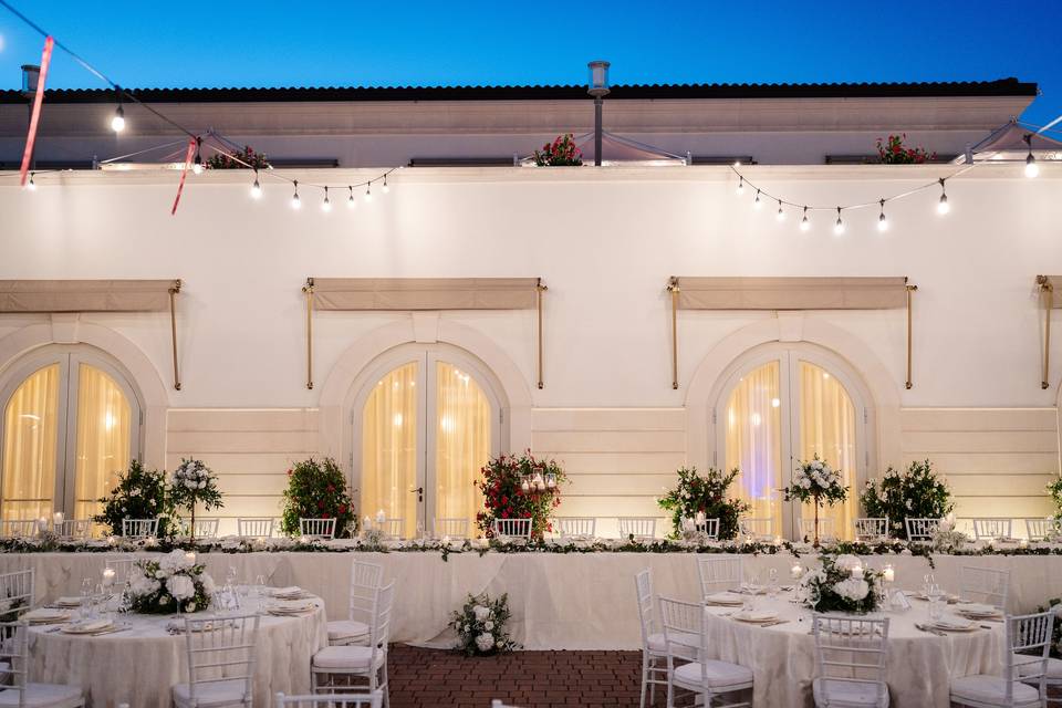 Banchetto in fontana