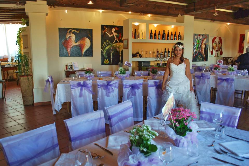 La bella sposa in sala