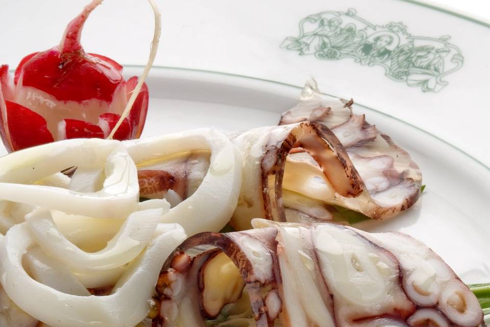 Insalatina di calamari e carpaccio di polpo