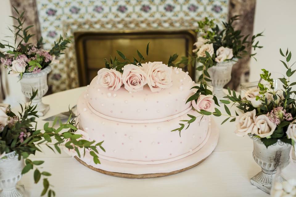 Torta in pasta di zucchero