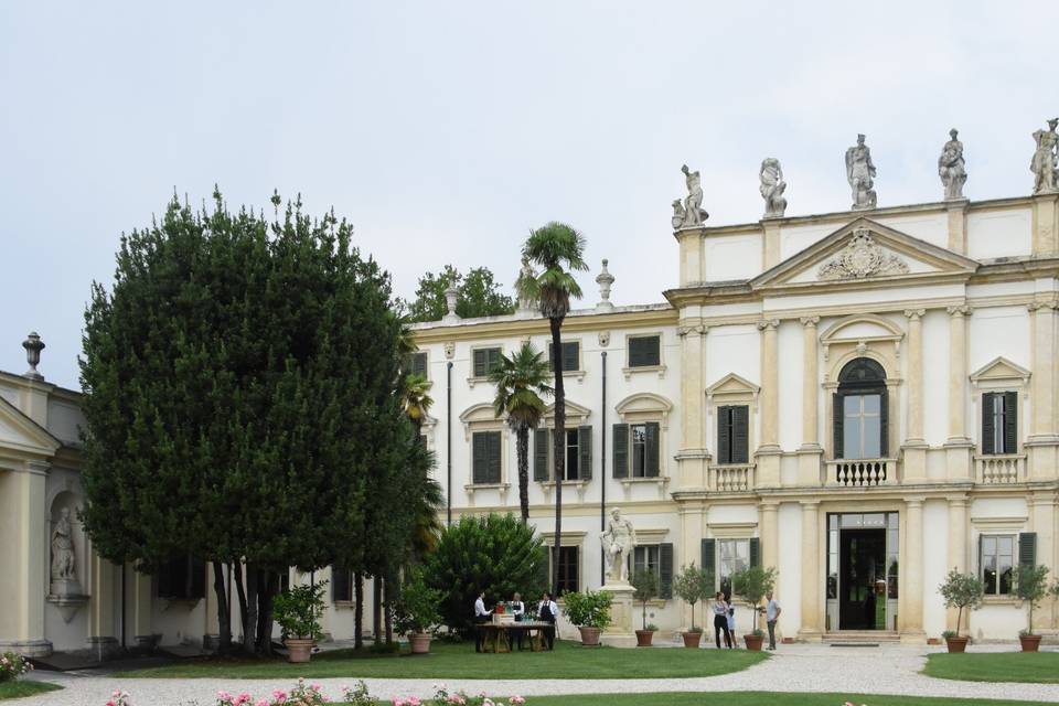 Villa Mosconi Bertani