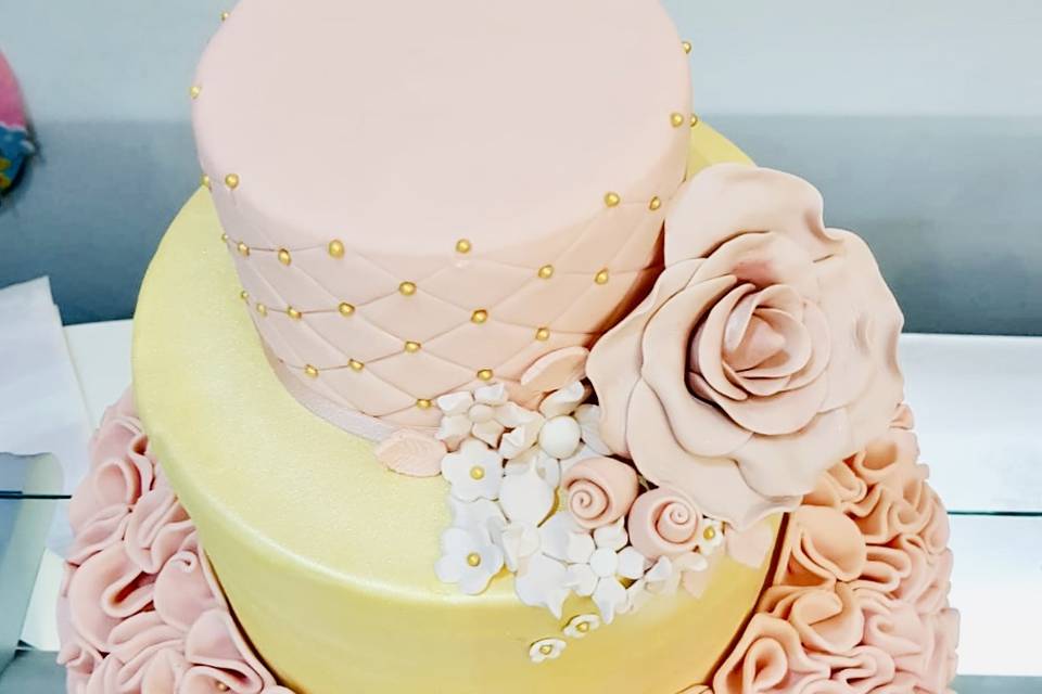 Gold e pink roses