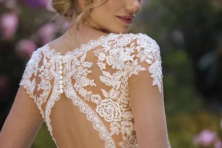 Pronovias