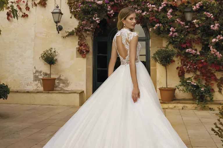 Pronovias