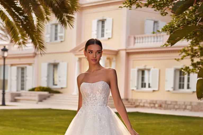 Pronovias