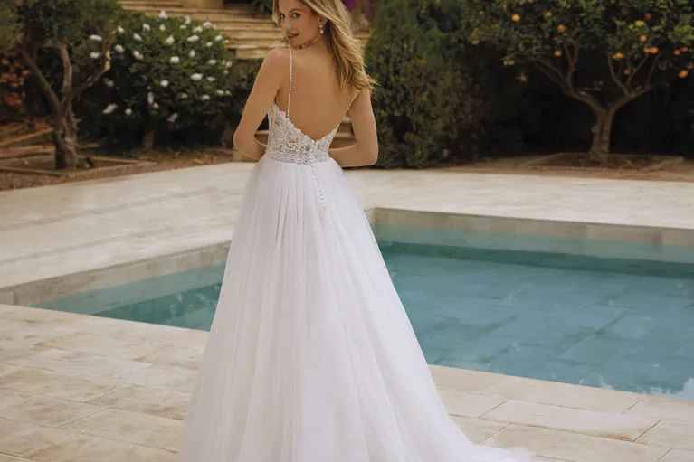 Pronovias