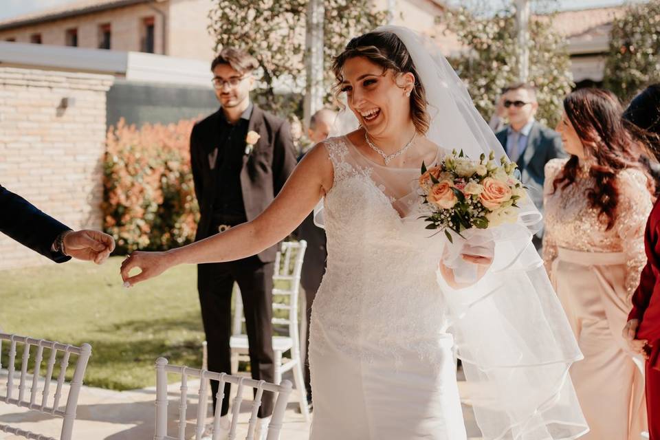 Sposa e bouquet