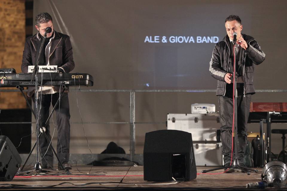 Ale & Giova Live