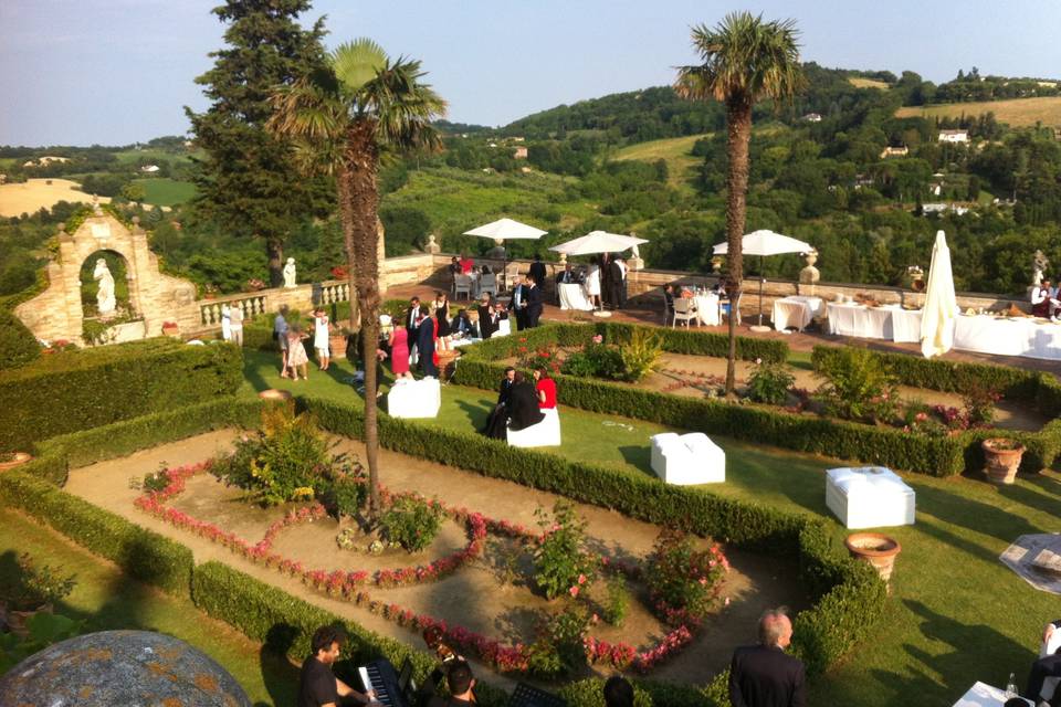 Aperitivo Giardini Italiani