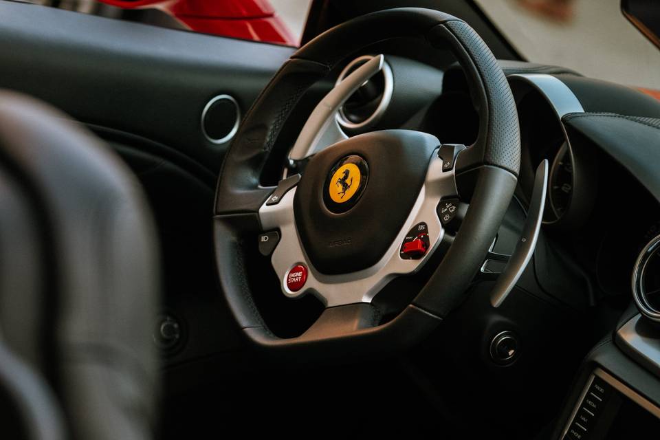 Dettagli ferrari turbo rossa