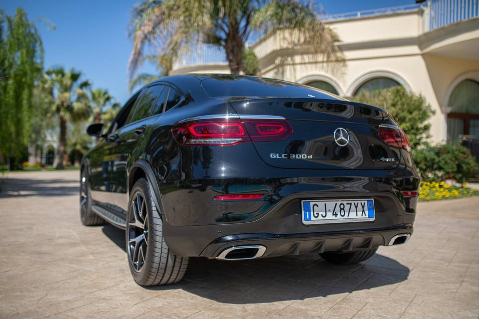 Mercedes GLC Villa Marchesi