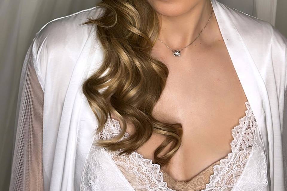 Bridal make-up