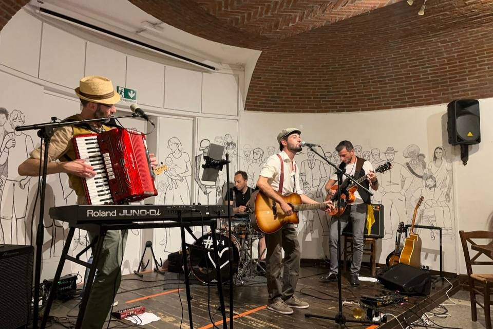 FinFerFolk Band